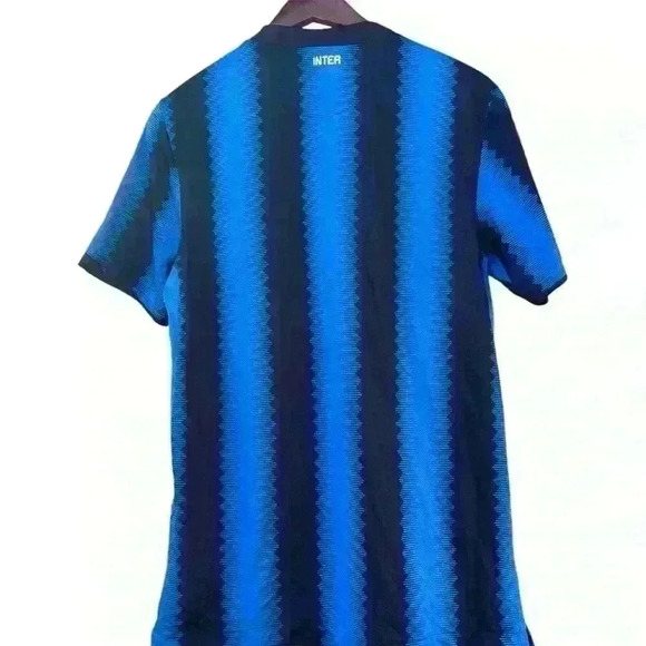 2010-11 INTER Milan Home Player Issue sz S - Picture 2 of 9